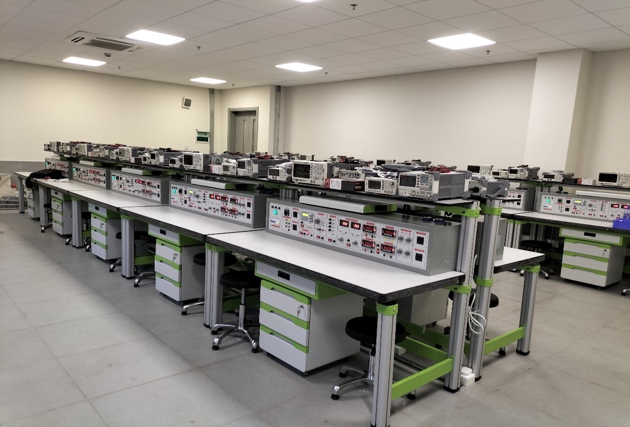 ģ는�(sh��)늾C�ϑ�(y��ng)�Ä�(chu��ng)��(sh��)Ӗ(x��n)�����b��